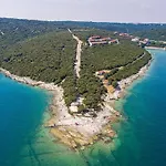 Holiday Home Peruski Peruski Casa vacanze Peruški
