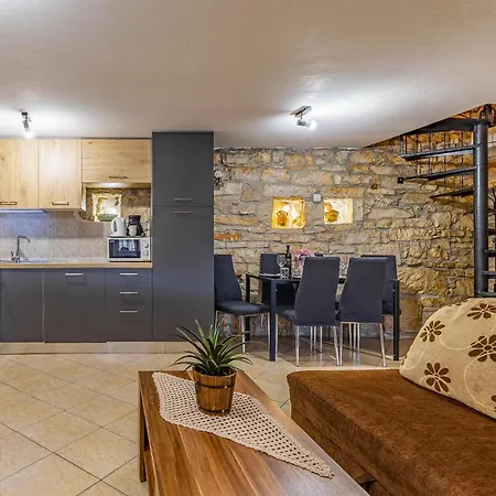 Holiday Home Peruski Peruski Peruški