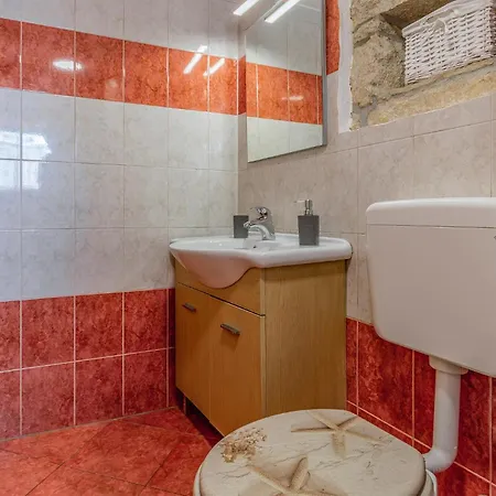 Holiday Home Peruski Peruski